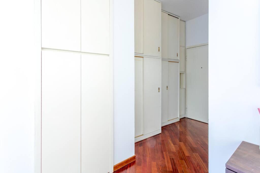 Duomo 10 Min Luxury • Terrazzo • Wi-Fi • Netflix Διαμέρισμα Μιλάνο Εξωτερικό φωτογραφία