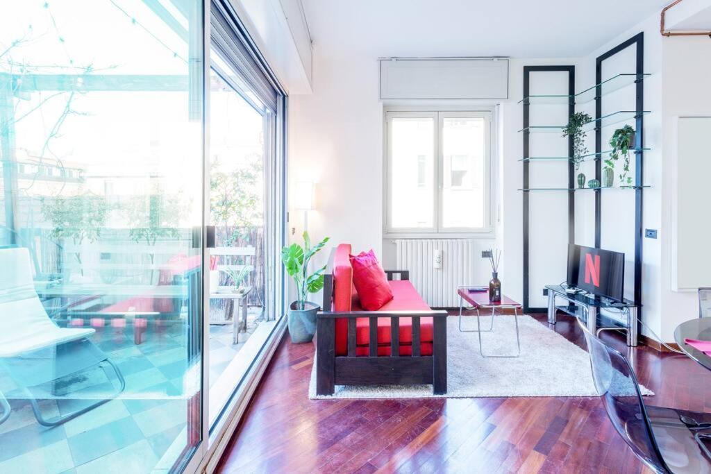 Duomo 10 Min Luxury • Terrazzo • Wi-Fi • Netflix Διαμέρισμα Μιλάνο Εξωτερικό φωτογραφία