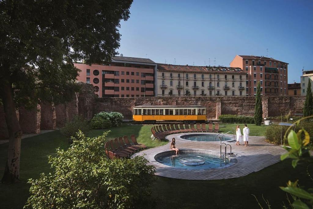 Duomo 10 Min Luxury • Terrazzo • Wi-Fi • Netflix Διαμέρισμα Μιλάνο Εξωτερικό φωτογραφία